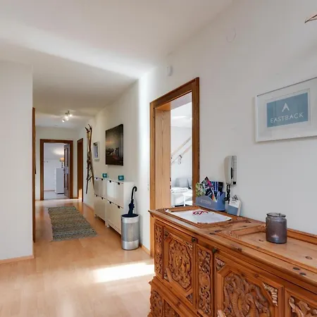 公寓 Eastback 滨湖采尔